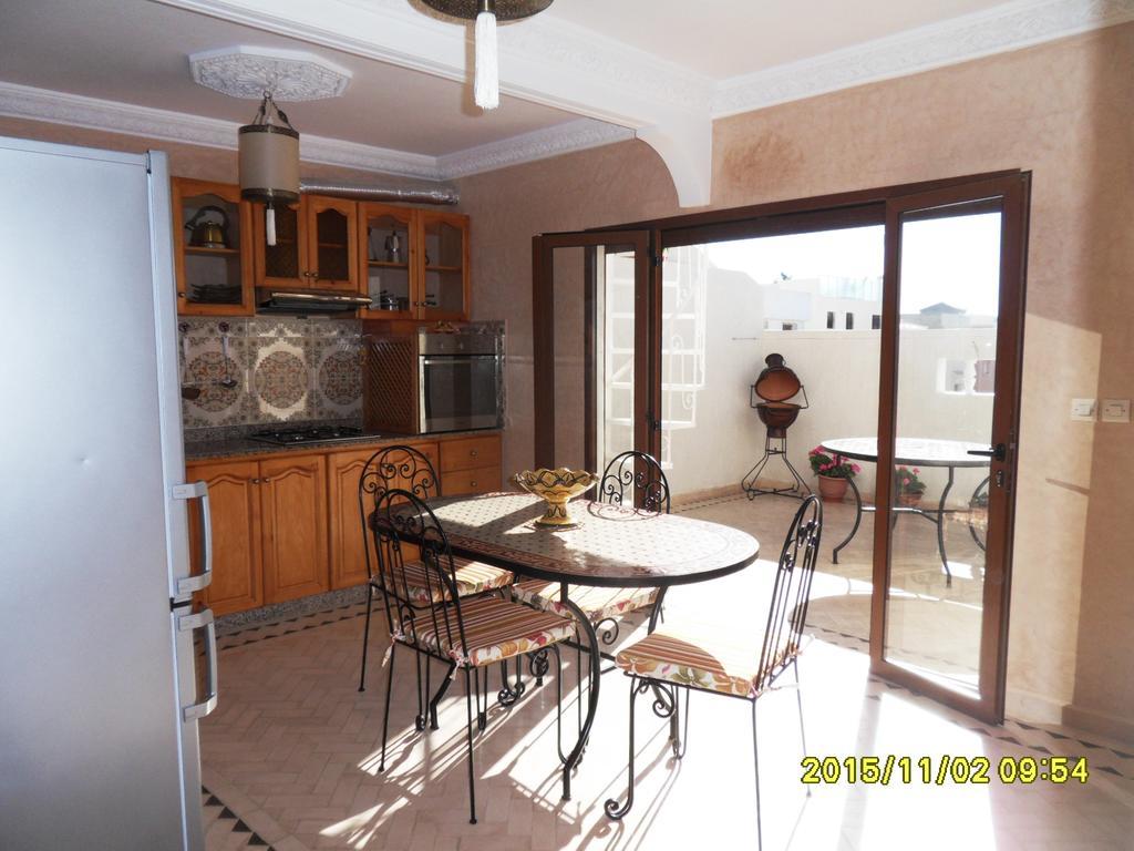 Appartement Terrasse Beau Soleil Ес-Сувейра Номер фото